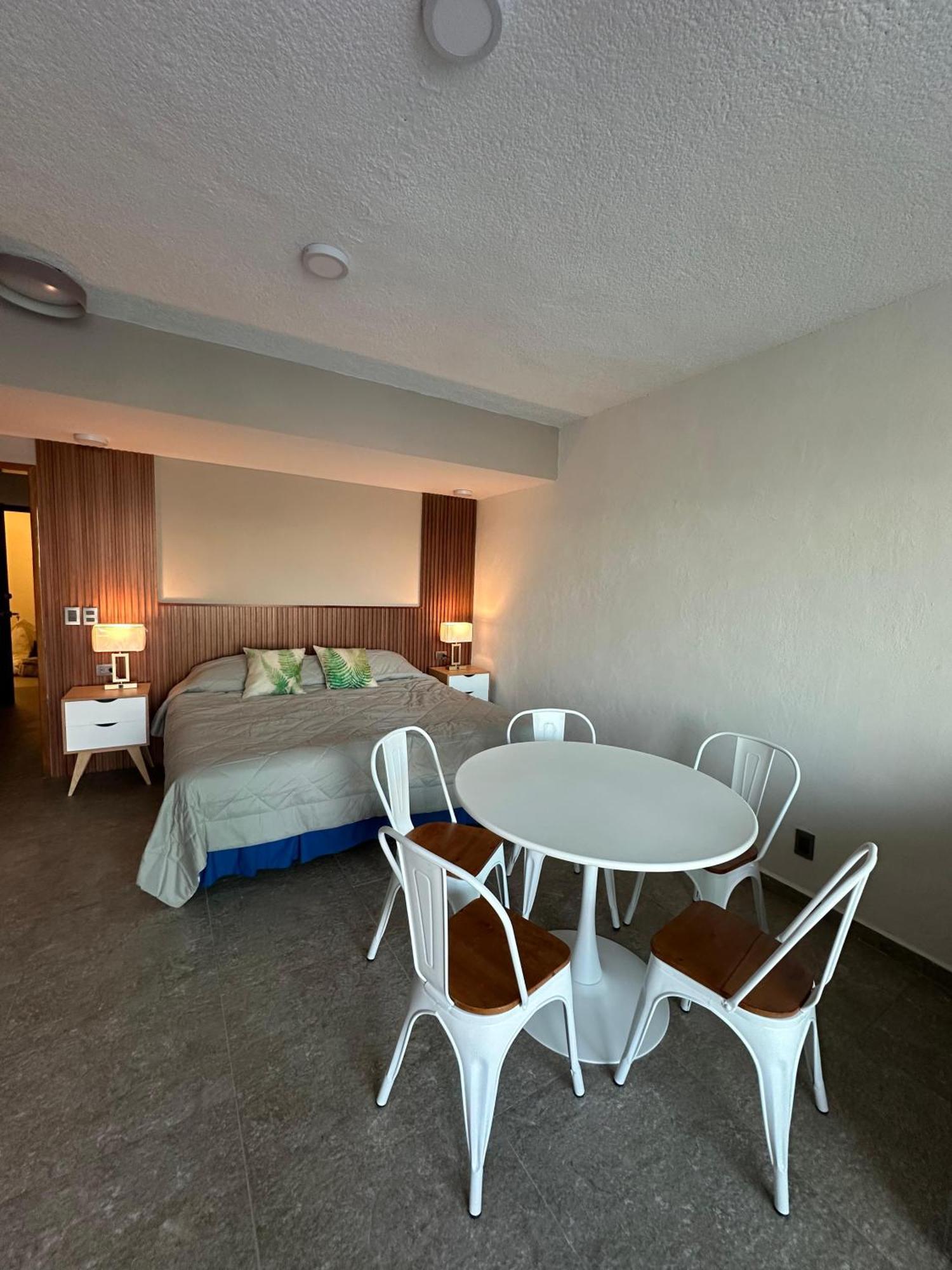Playasol Las Hadas Manzanillo Exterior photo