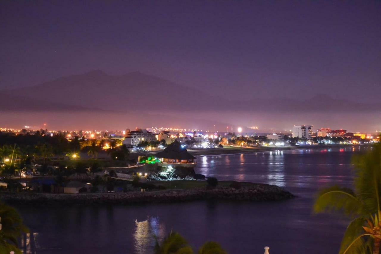 Playasol Las Hadas Manzanillo Exterior photo